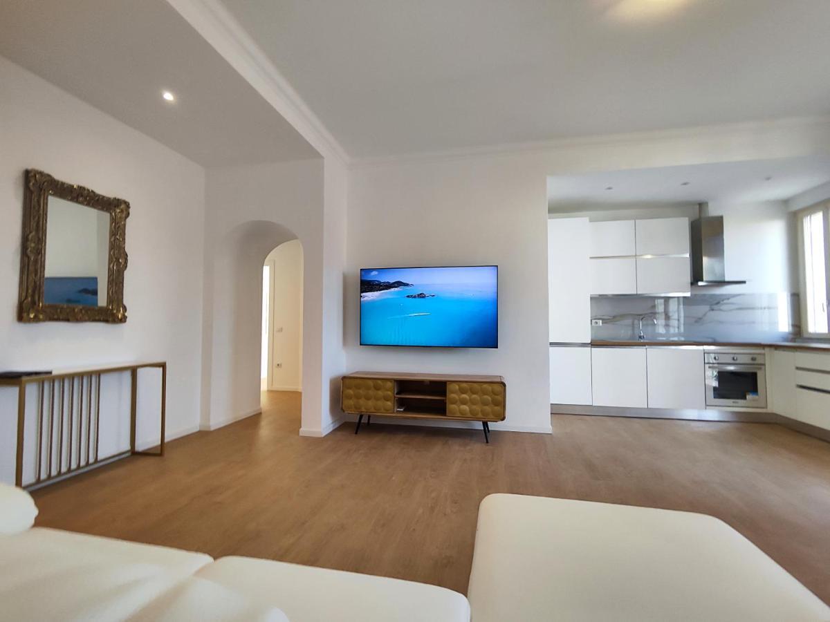 Attico Vespucci Luxury Penthouse Apartment Олбия Екстериор снимка